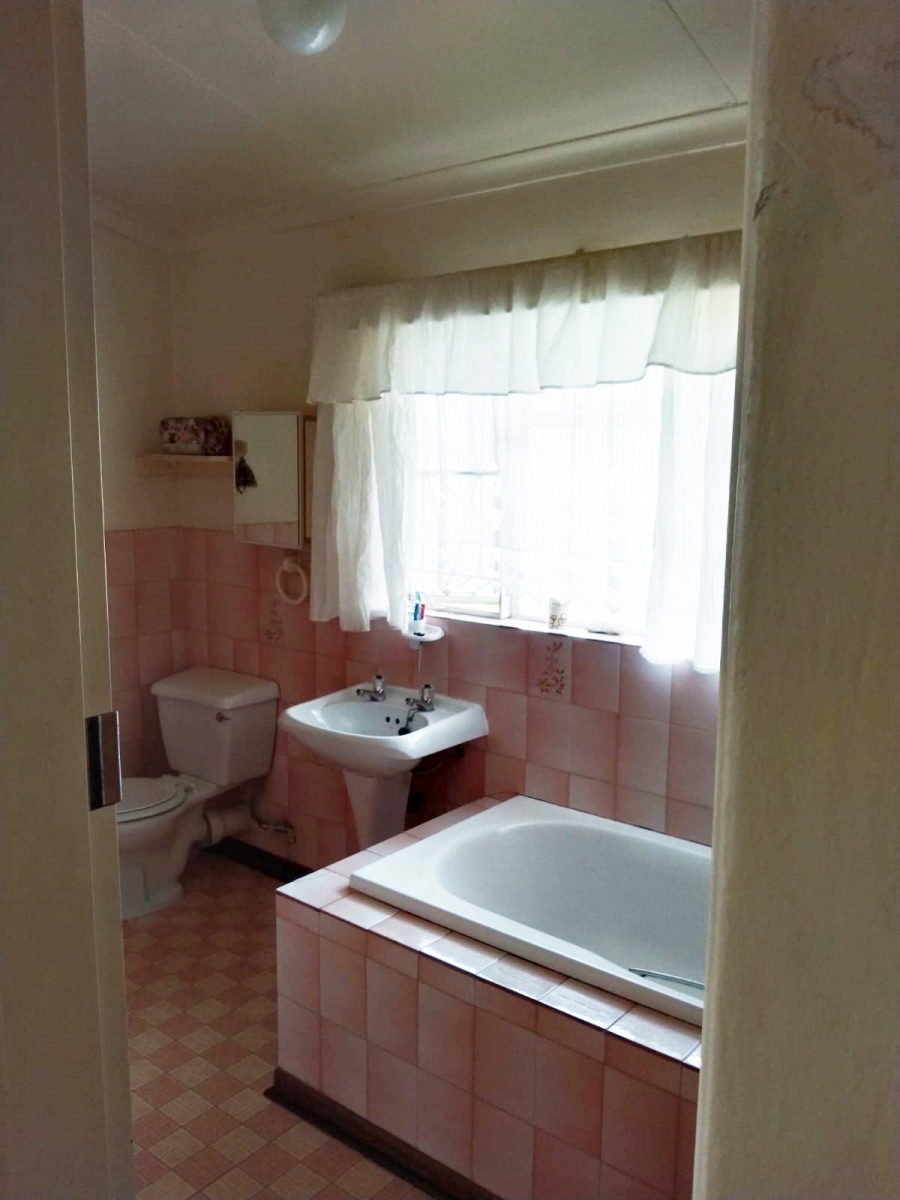 3 Bedroom Property for Sale in Theunissen Free State